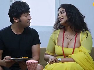 Kavita Radheshyam toutes les scènes de sexe de Kavita bhabhi série lacing