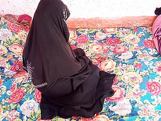 Pakistani Muslim hijab girl sex with primitive