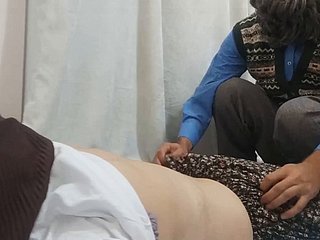 Der bärtige Preceptor fickt den türkischen Porno der arabischen Frau