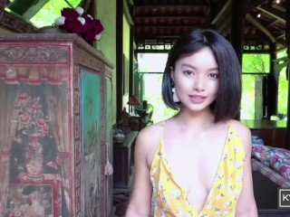 Asian Girl plays rub-down the piano, shows off their way reproductive organs coupled with pees (Kylie_NG)